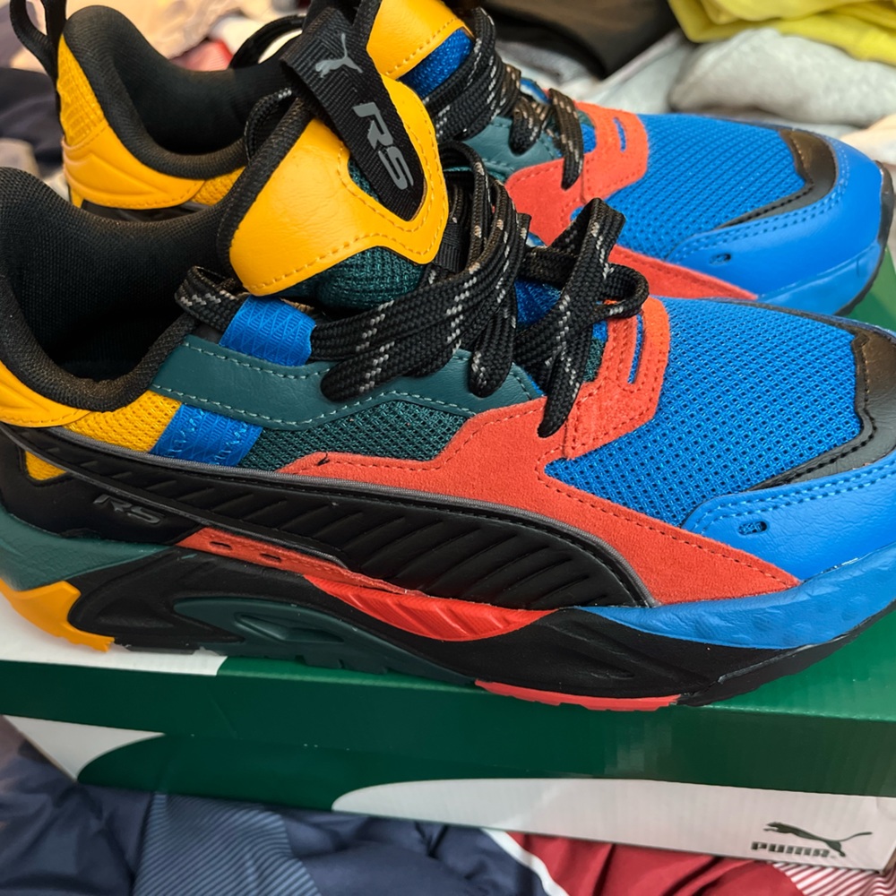 Brand new Puma Youth Size 7